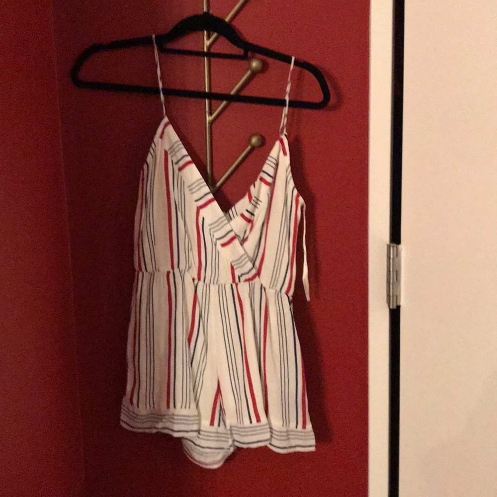 Tularosa tie back romper size Xs